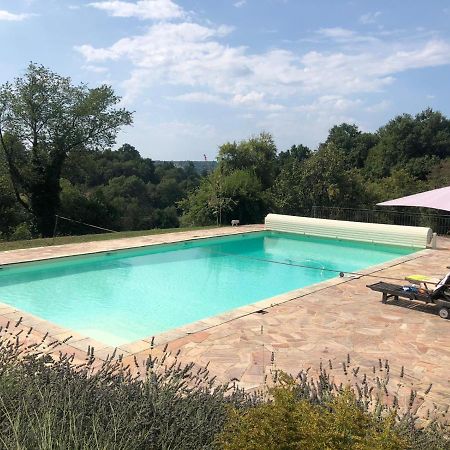 La Ferme De Sapharey Bed & Breakfast Sarrazac  Dış mekan fotoğraf