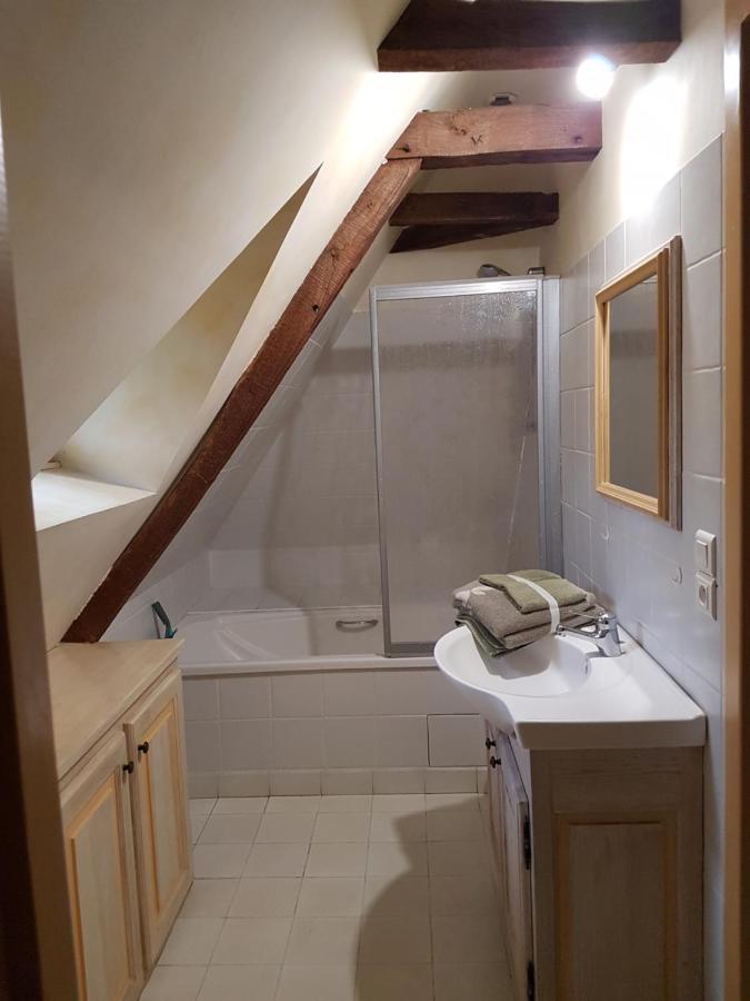 La Ferme De Sapharey Bed & Breakfast Sarrazac  Dış mekan fotoğraf